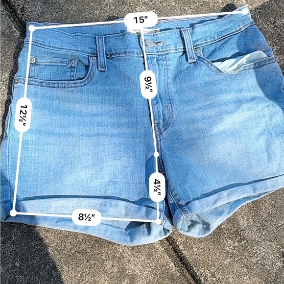 Levi’s Mid length shorts light wash size 31 - Picture 3 of 5